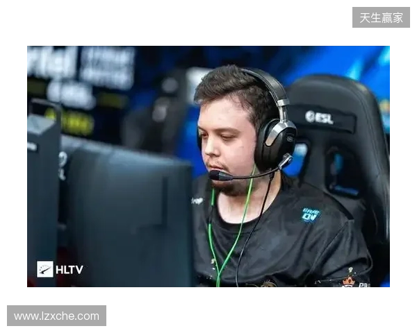 媒体爆料:Eternal Fire计划围绕Calyx和jottAAA搭建国际阵容